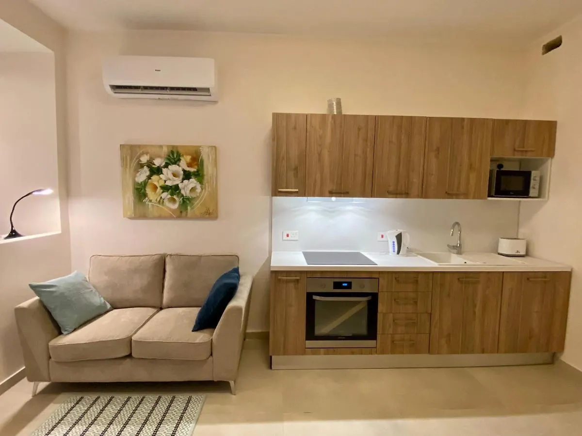 Mosta Garden Studio 0*,